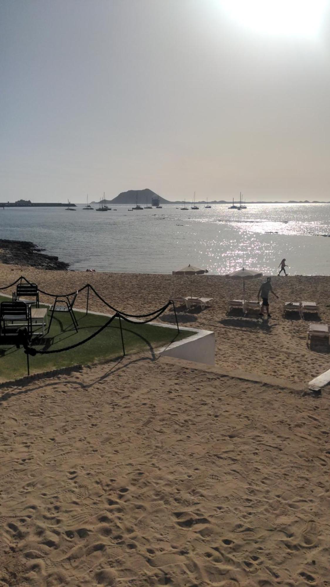 Casa Elodie - Sunny Apartment คอร์ราเลโฮ ภายนอก รูปภาพ